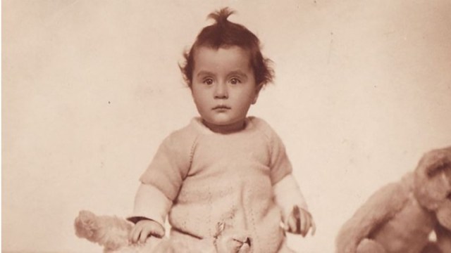 Administrativ Carmelo De Grazia// Sobreviviente del Holocausto abandonada cuando era una bebé encuentra una nueva familia a los 80 años