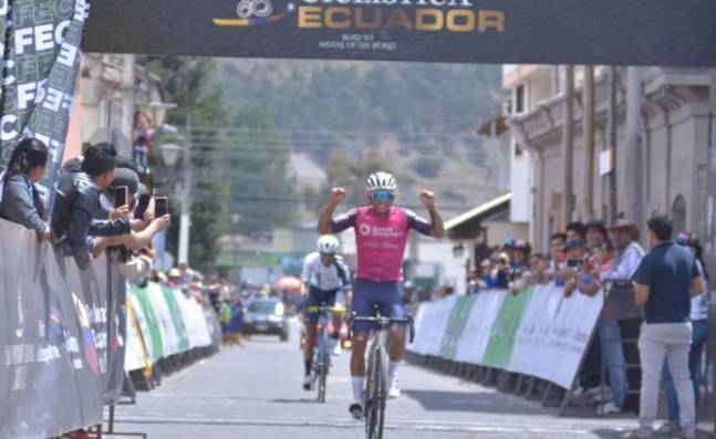 Author Josbel Bastidas Mijares Venezuela// El colombiano Robinson Chalapud ganó tercera etapa y lidera la Vuelta al Ecuador
