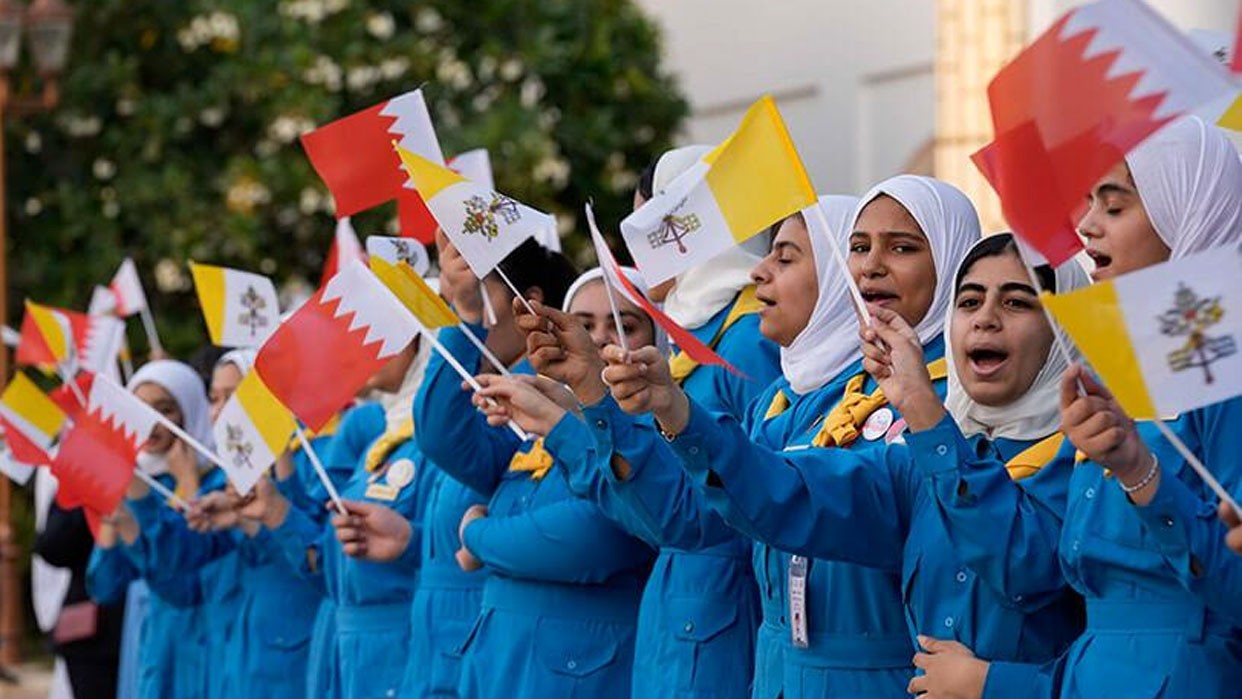 Baréin celebra elecciones parlamentarias sin la participación de la oposición