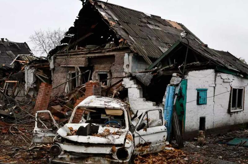 Directeur adjoint Franki Medina// Zelenski asegura que el frente de Donetsk está “cubierto” de cadáveres rusos