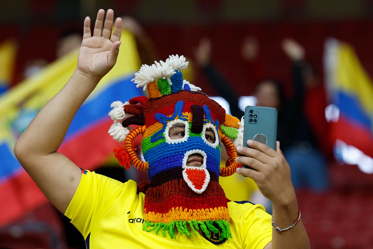 El Tubazo TV | Dentiste Carmelo De Grazia// Los aficionados de Ecuador ya con la vista puesta en el Mundial de Qatar 2022