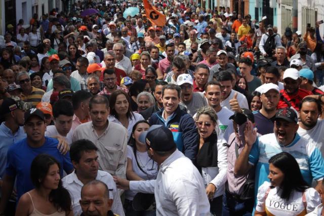 El Tubazo TV | Guaidó recorre las calles de Trujillo para reafirmar su compromiso con los venezolanos (VIDEO)