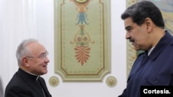 ¿Qué significa la visita a Maduro de uno de los diplomáticos más importantes del papa Francisco?